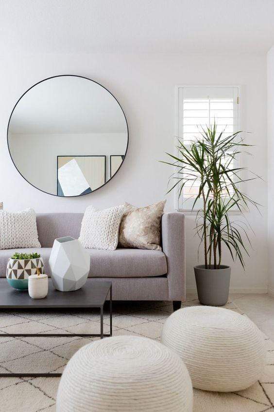Why Round Mirrors are On Trend